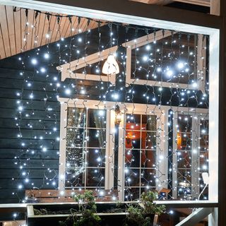 Гирлянда светодиодная Занавес 2х3м 600 LED БЕЛЫЙ черный ПВХ IP65 эффект мерцания 230В соединяется NE