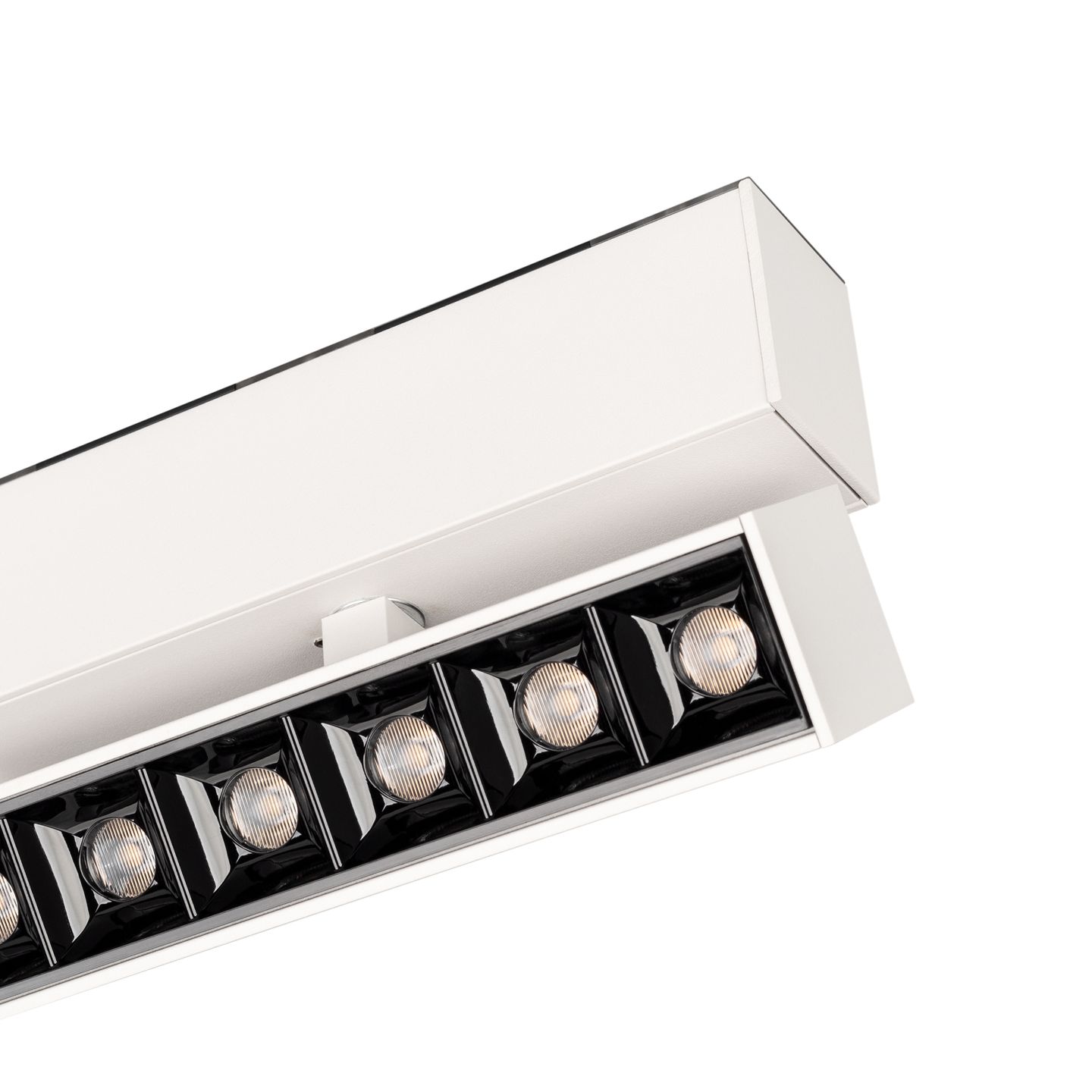 a_DL-12600-0389.jpg