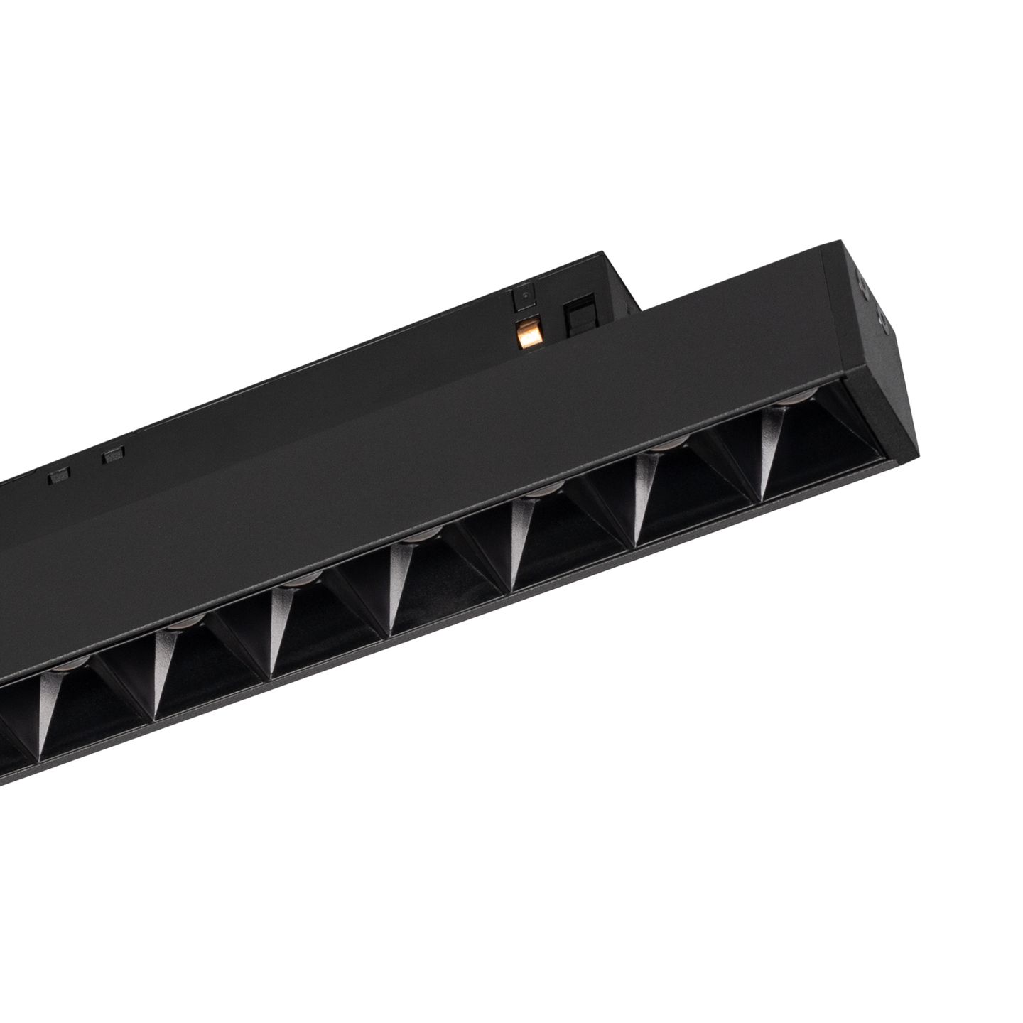 b_DL-12600-0554.jpg