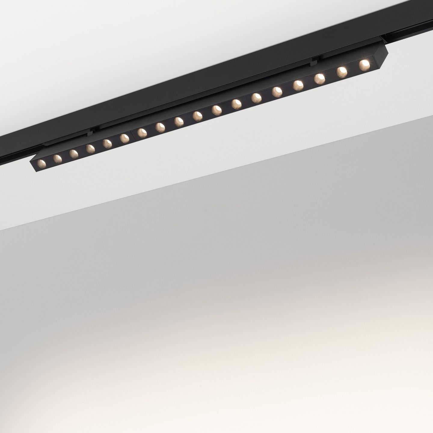 a_DL-12600-0258.jpg