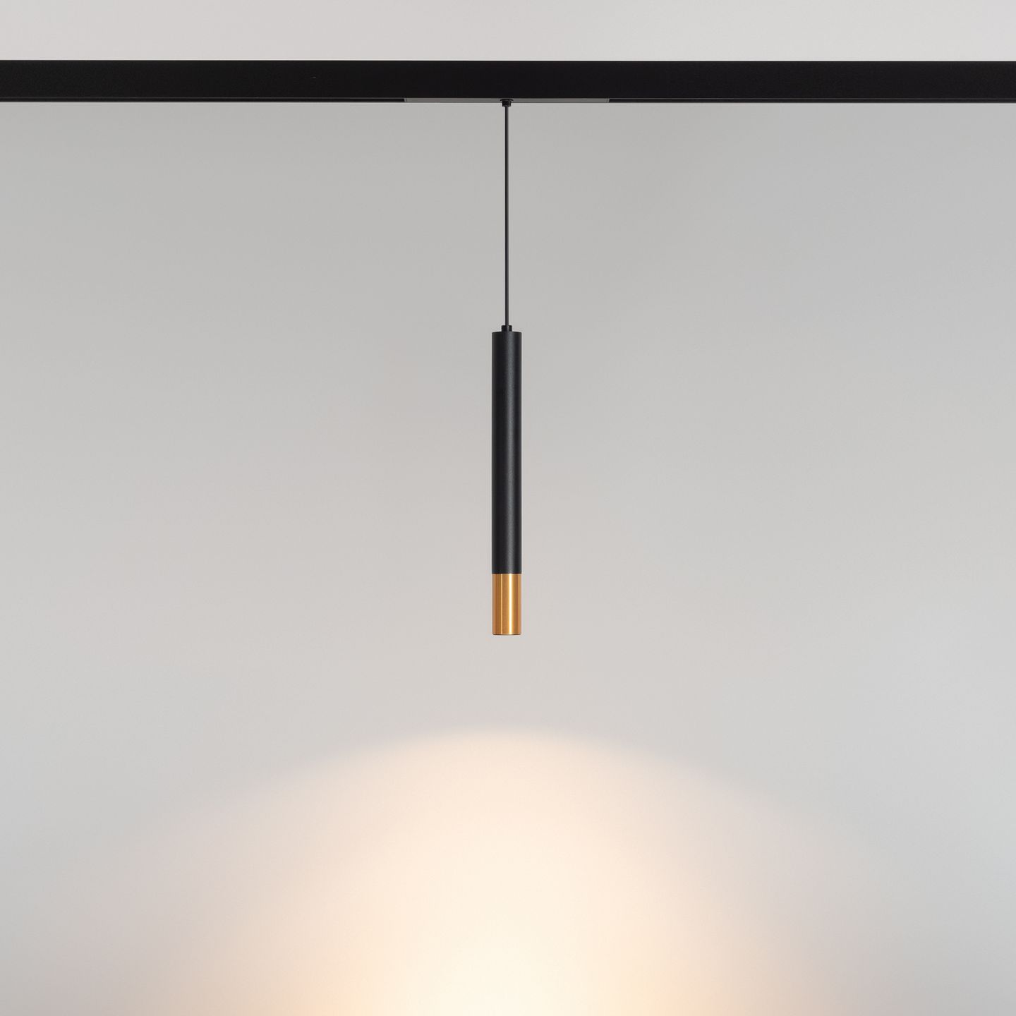 b_DL-12600-0748.jpg