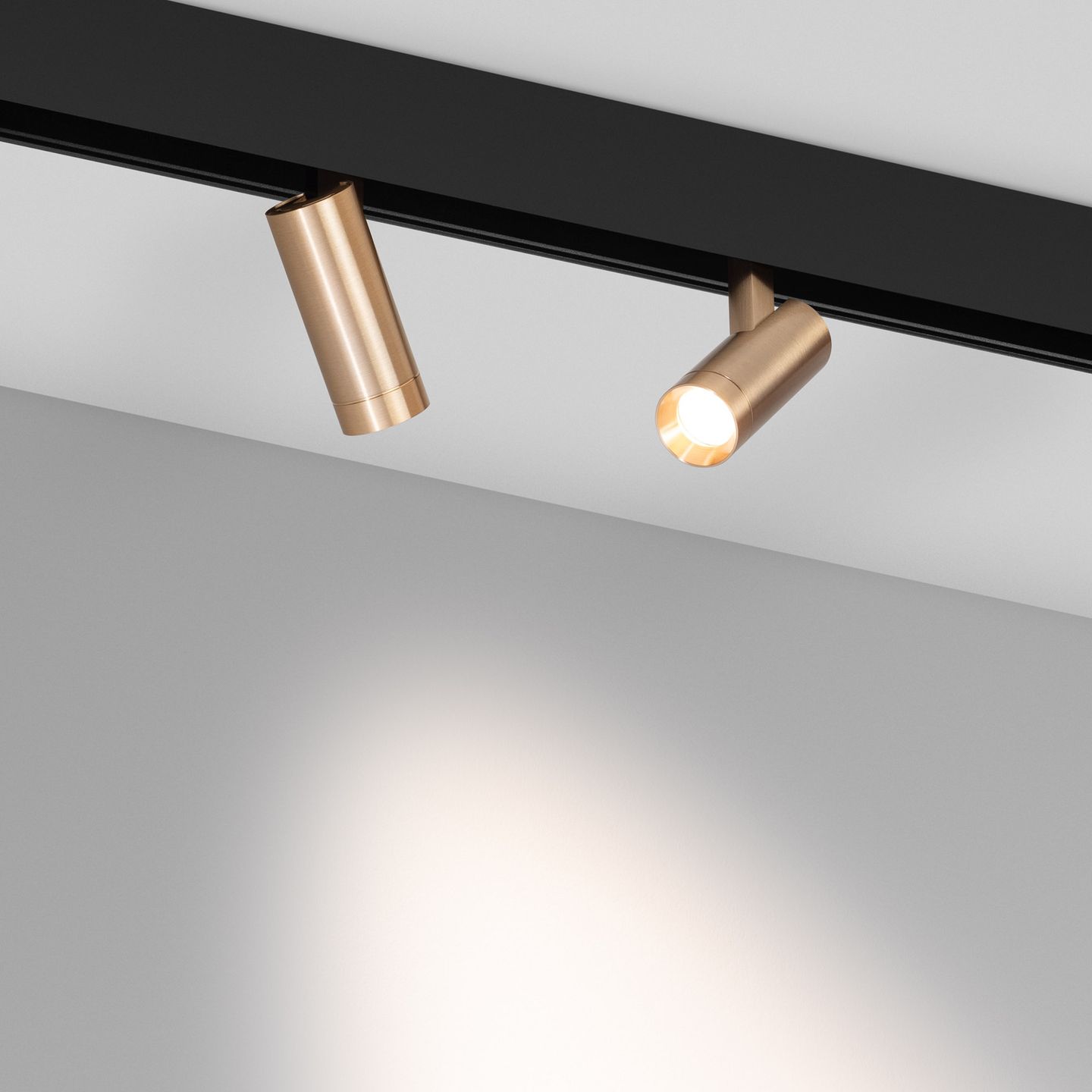 c_DL-12600-0607.jpg