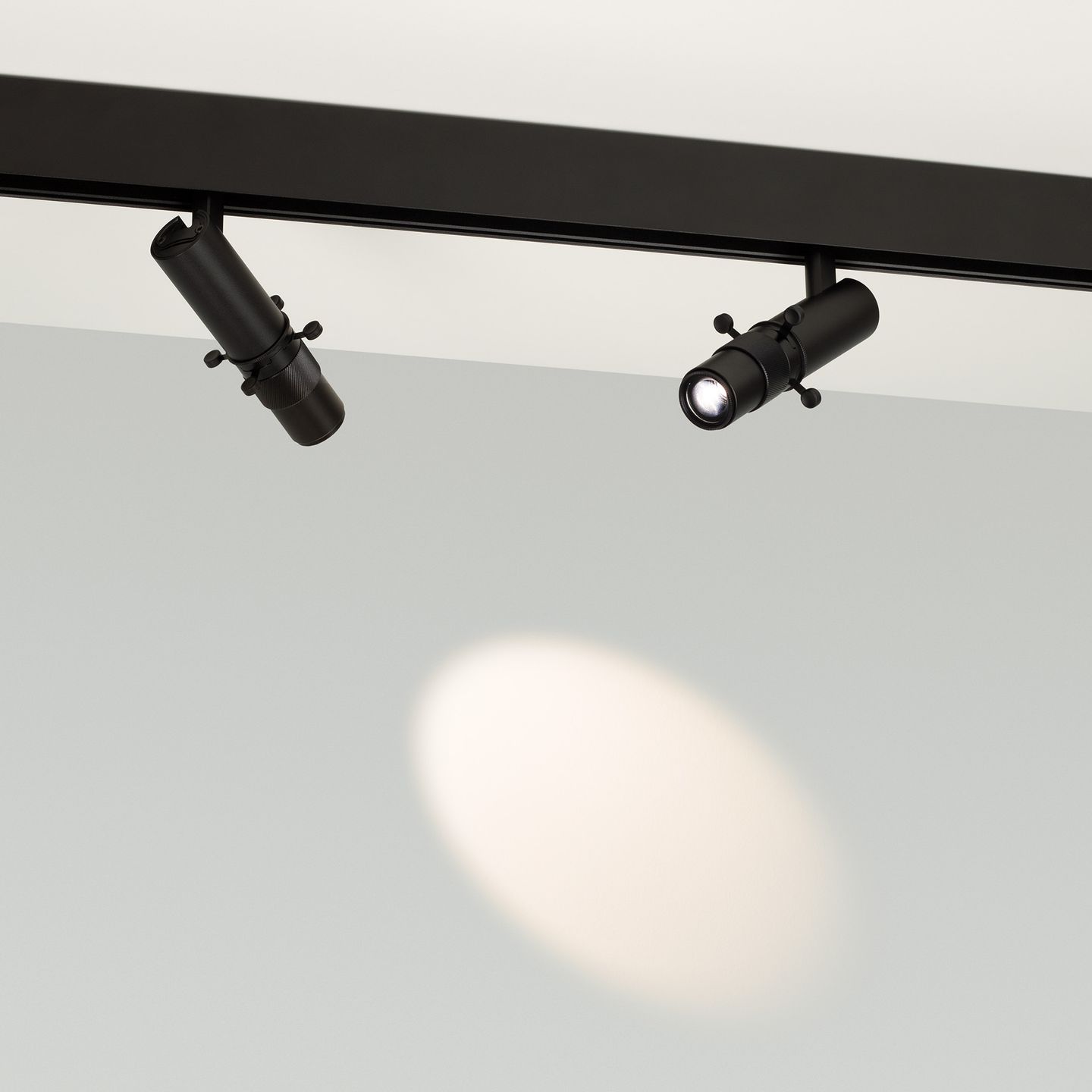 b_DL-12600-0588.jpg