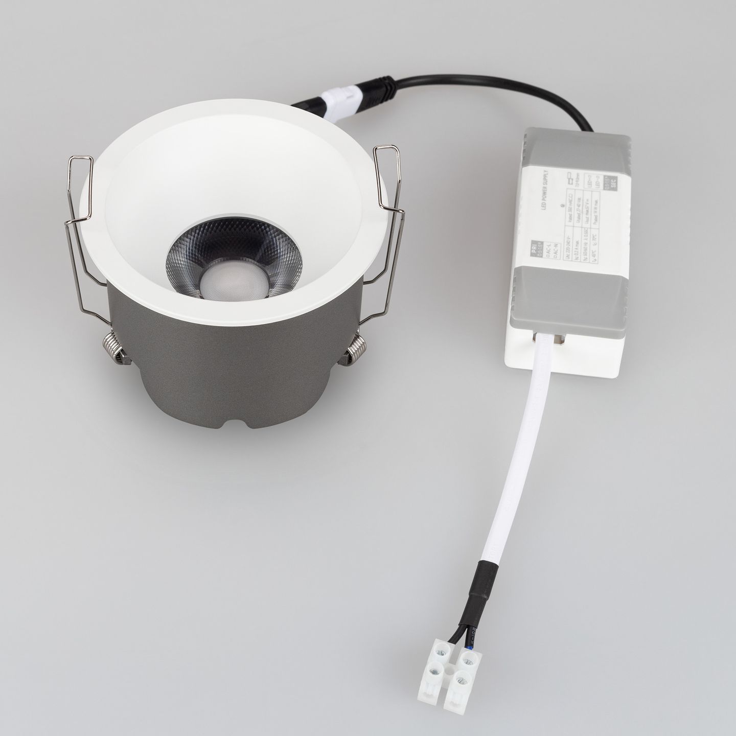 c_DL-12700-0095.jpg