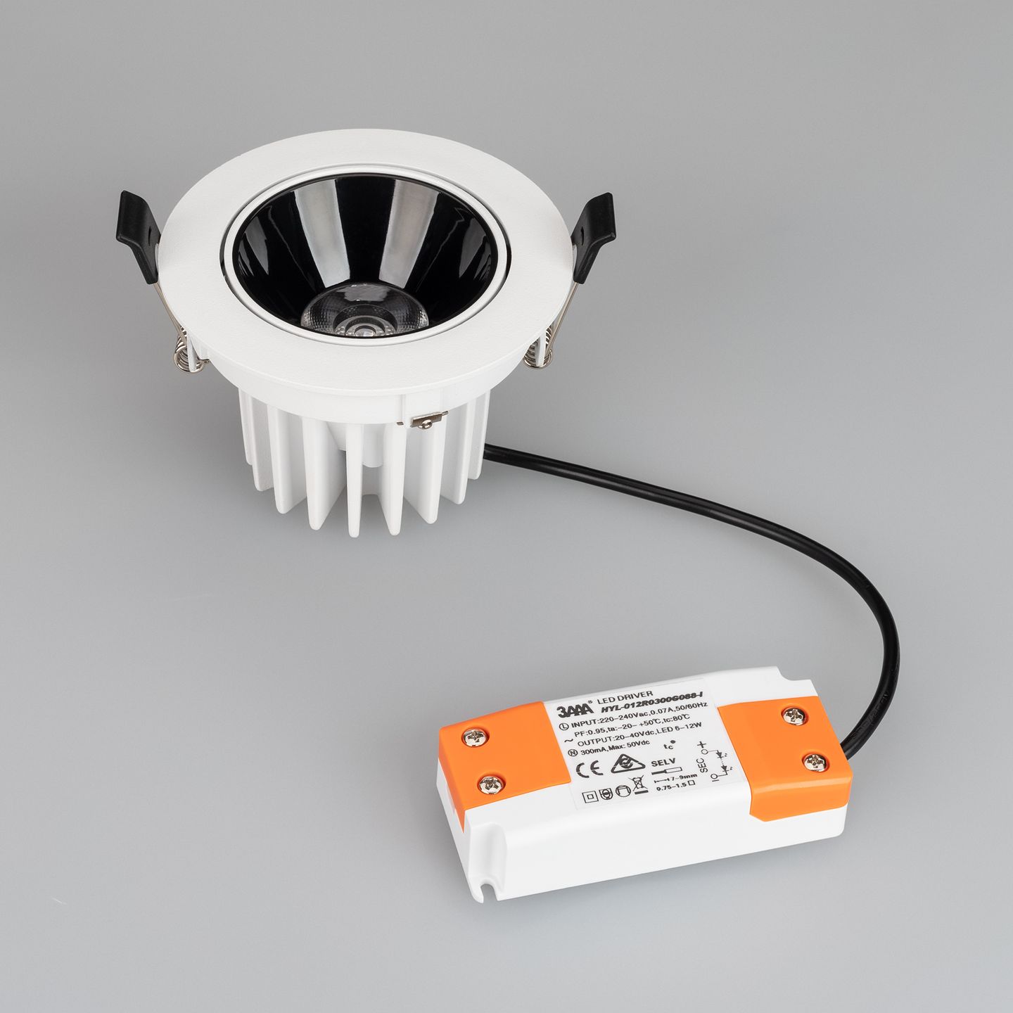 e_DL-04300-0205.jpg